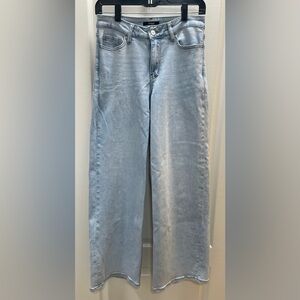 Oneso Women’s Mid Rise Wide Leg Jean